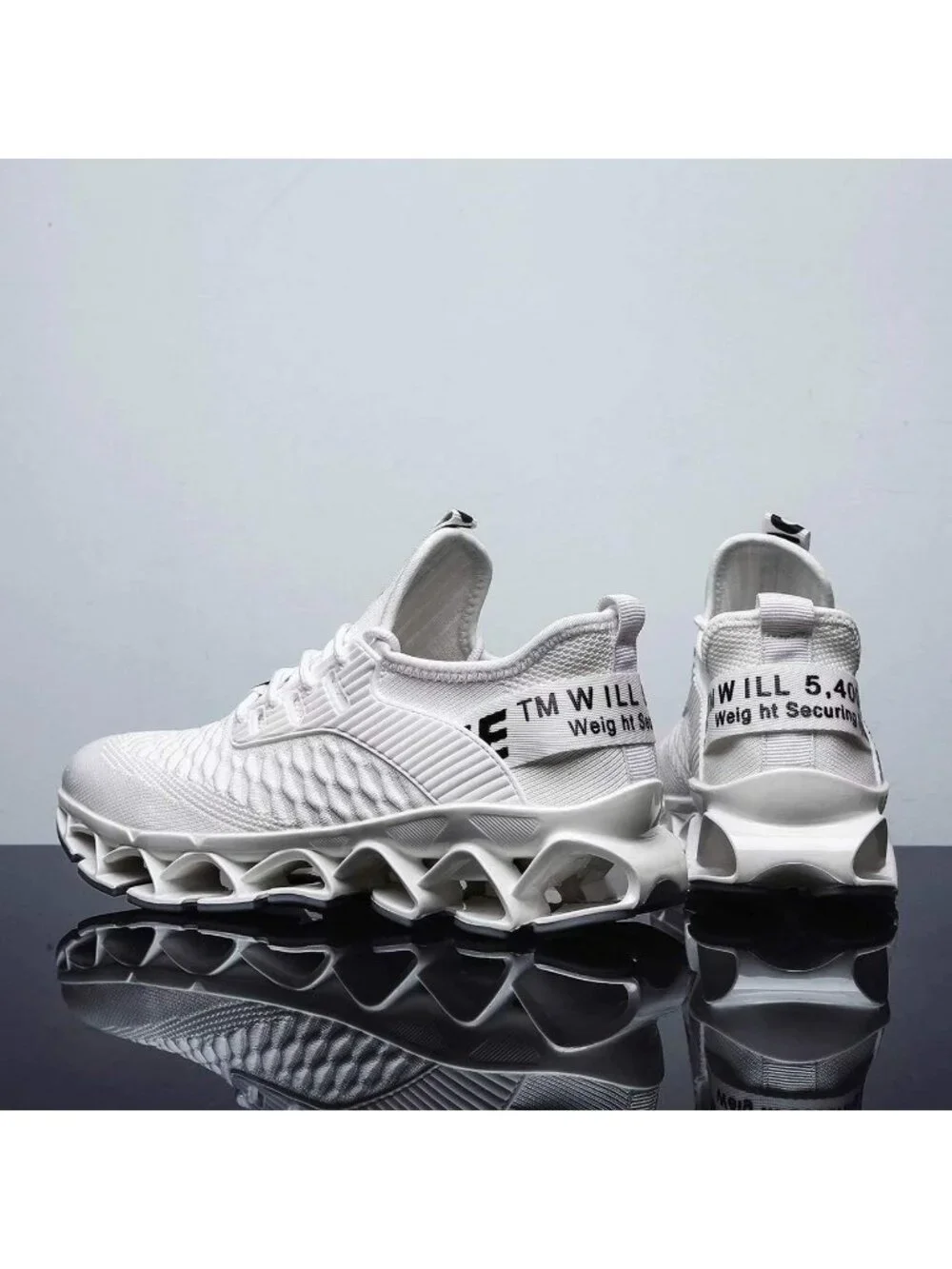 Women's White Breathable Mesh Running Blade Non Slip Casual Basketball Shoes